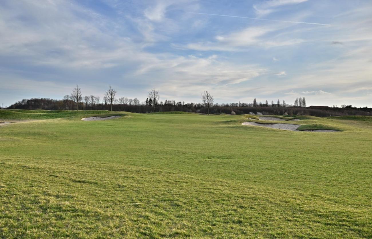 Rezort Golf *